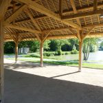 Construction d'une halle couverte ouverte